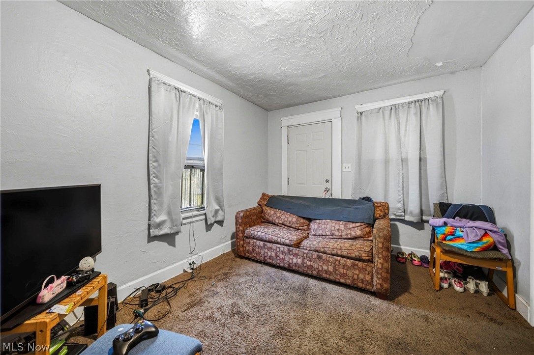 9404 Benham Avenue Cleveland OH 44105