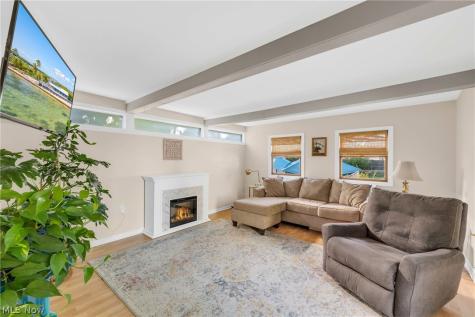 4202 Colony Road South Euclid OH 44121