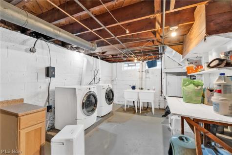 4202 Colony Road South Euclid OH 44121