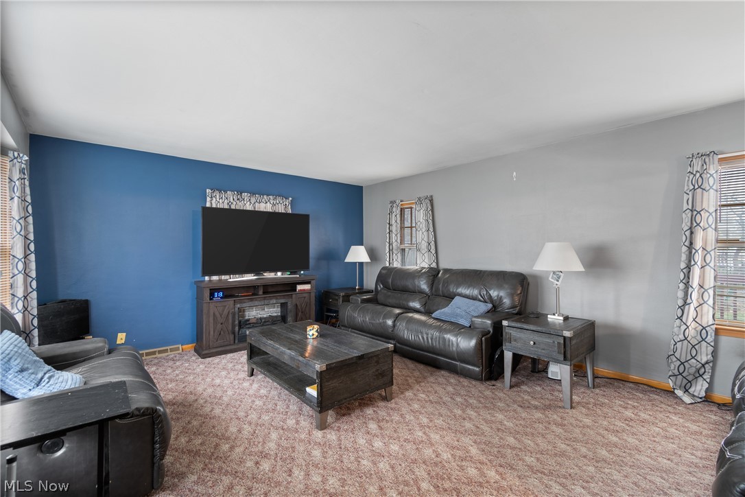 2536 Winton Place NW Canton OH 44709
