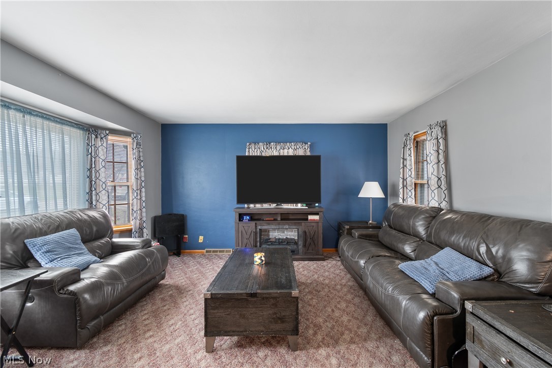 2536 Winton Place NW Canton OH 44709
