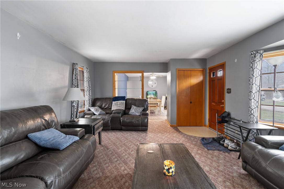 2536 Winton Place NW Canton OH 44709