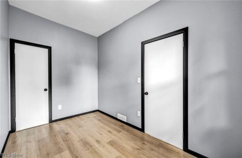 7041 Roy Avenue Cleveland OH 44104