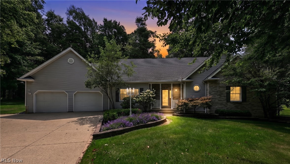 Seville OH, 37 W Maple Drive