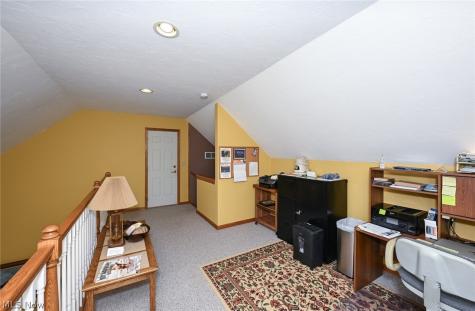35 W Maple Drive Seville OH 44273