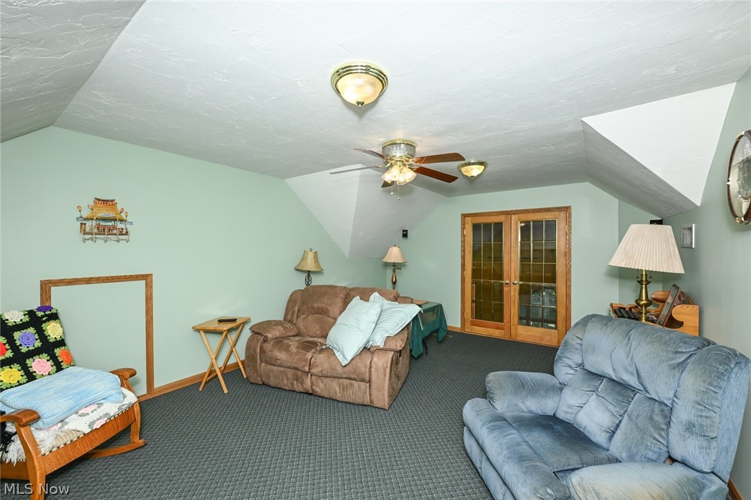 35 W Maple Drive Seville OH 44273