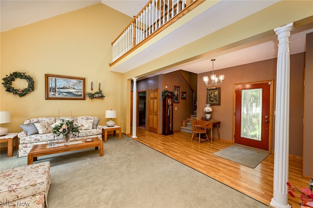 35 W Maple Drive Seville OH 44273