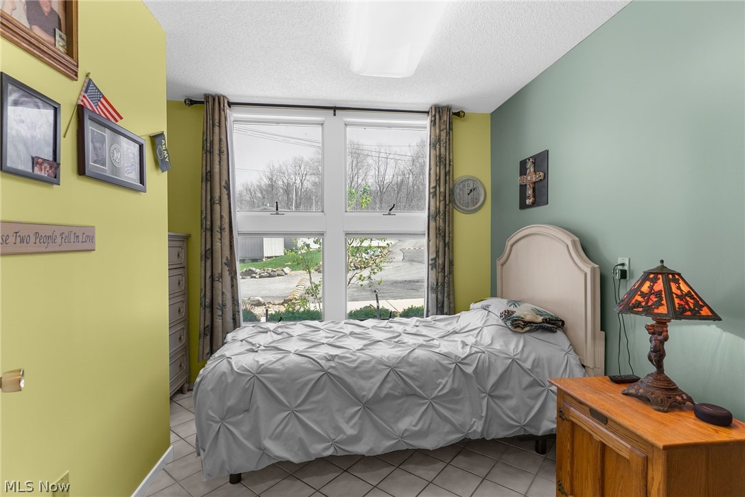 2154 River Road NE Lake Milton OH 44429