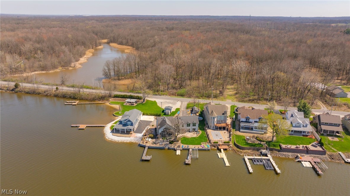 2154 River Road NE Lake Milton OH 44429