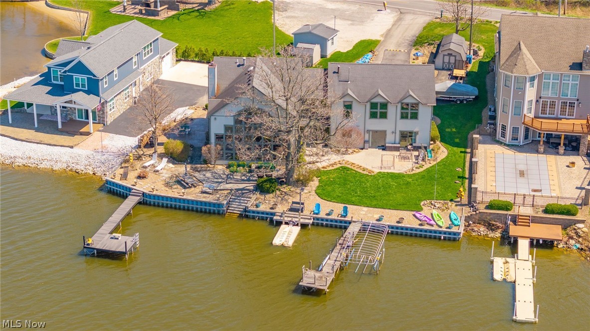 2154 River Road NE Lake Milton OH 44429
