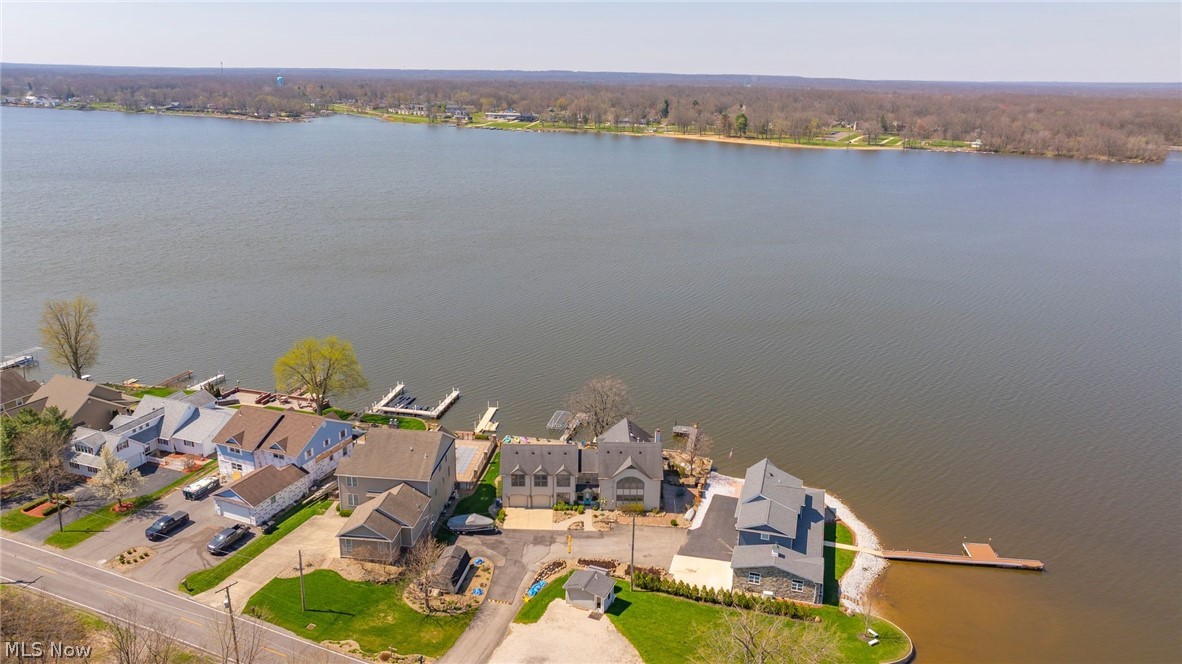 2154 River Road NE Lake Milton OH 44429