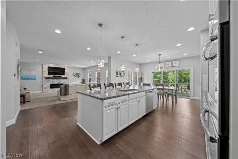 2631 Palmer Lane Avon OH 44011