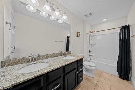 2631 Palmer Lane Avon OH 44011