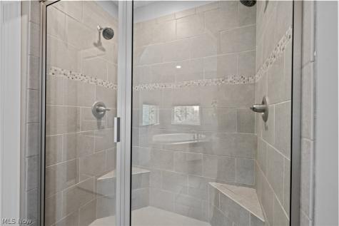 2631 Palmer Lane Avon OH 44011