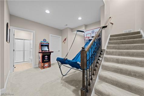 2631 Palmer Lane Avon OH 44011