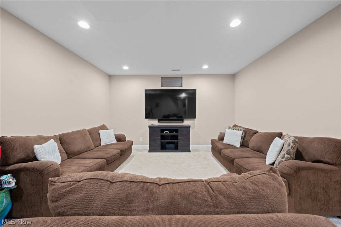 2631 Palmer Lane Avon OH 44011
