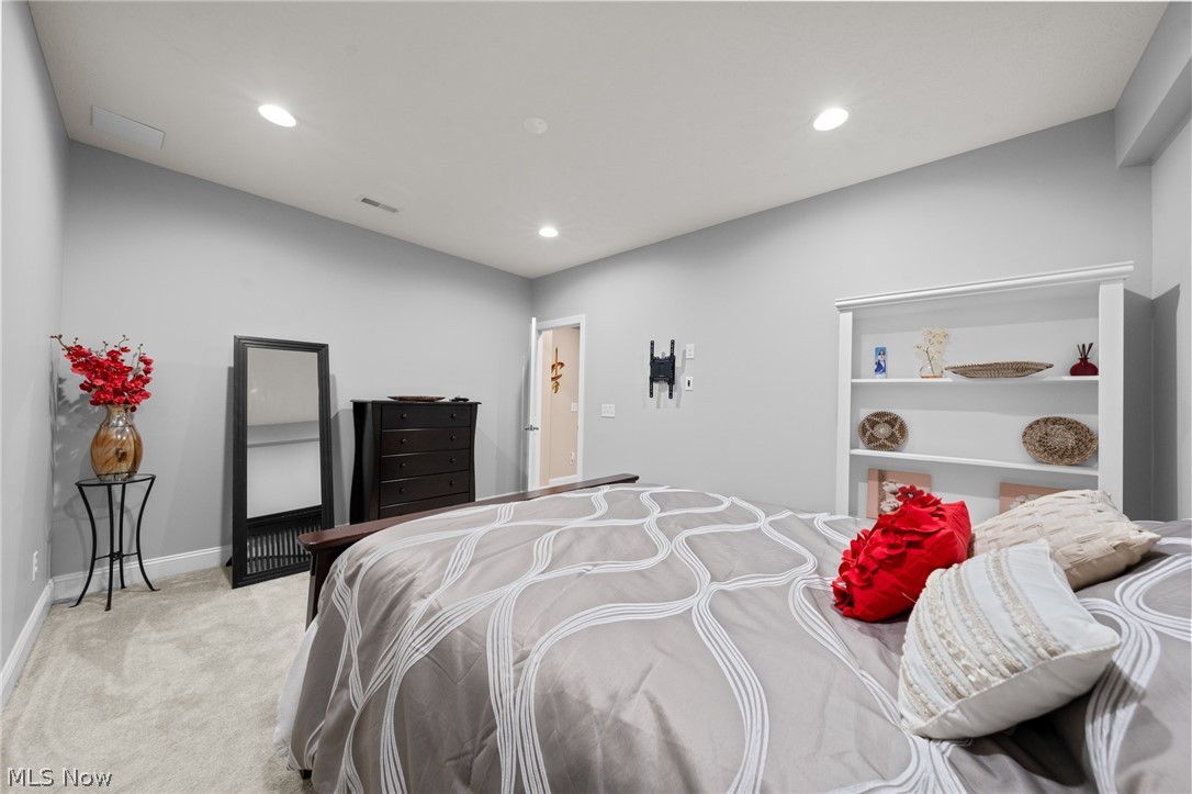 2631 Palmer Lane Avon OH 44011