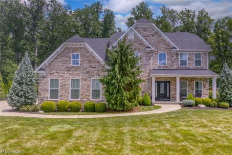 2631 Palmer Lane Avon OH 44011