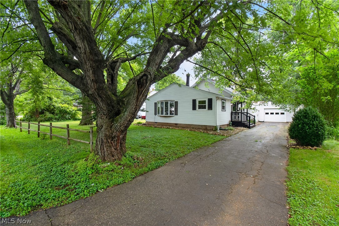 4185 Beckel Avenue NE Sandyville OH 44643