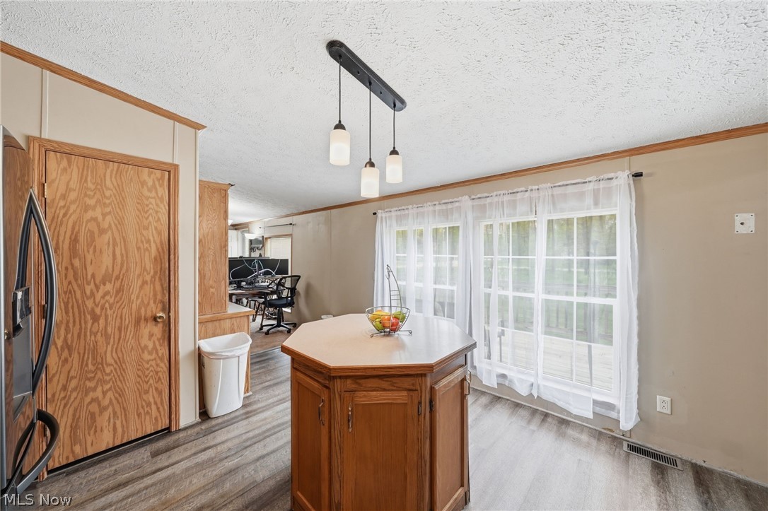 4613 N Lake Road West Farmington OH 44491