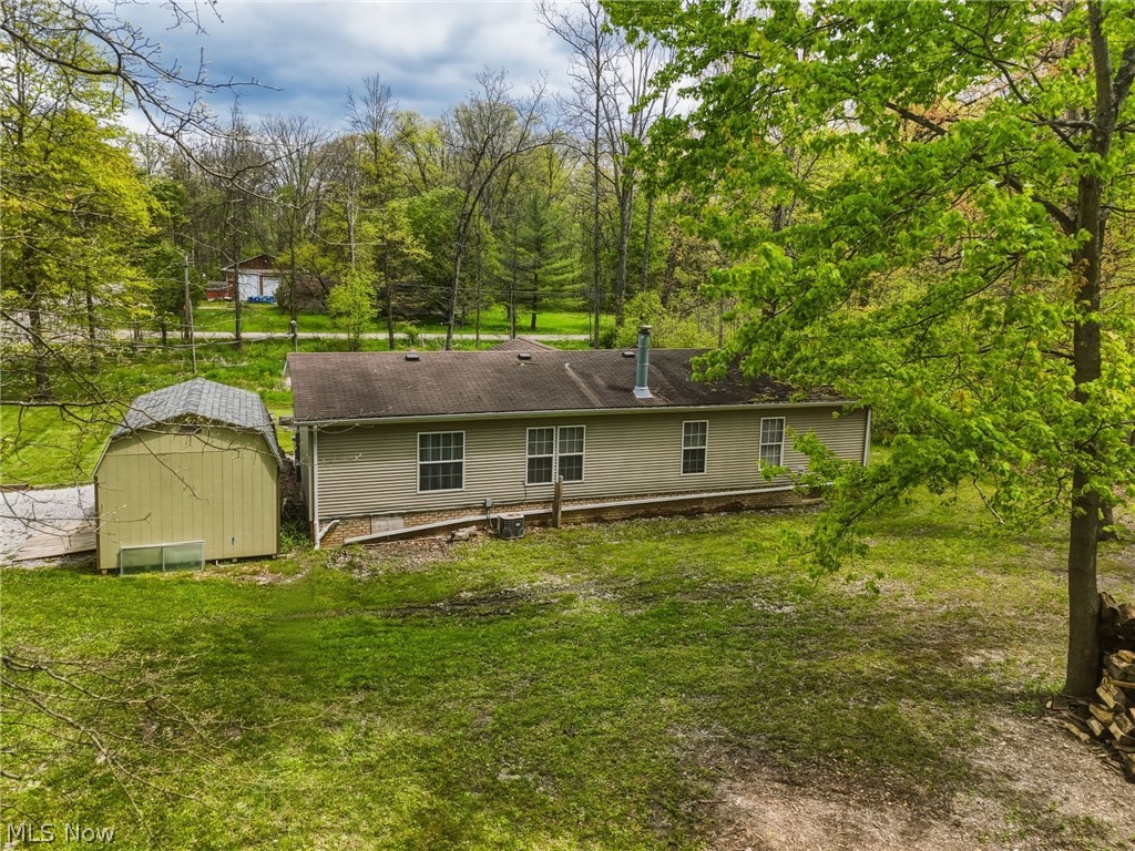 4613 N Lake Road West Farmington OH 44491
