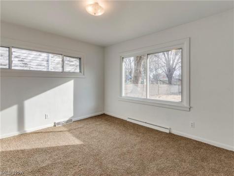 2038 Bigelow Street Akron OH 44314