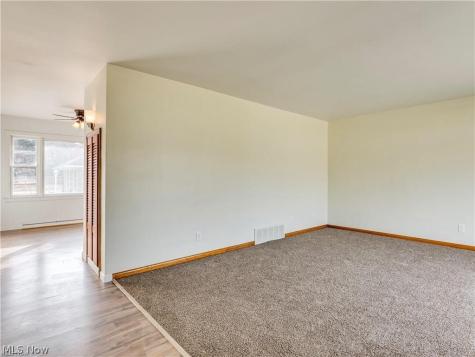 2038 Bigelow Street Akron OH 44314