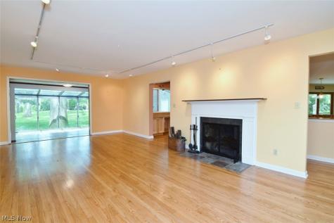 2822 Lakeland Parkway Silver Lake OH 44224