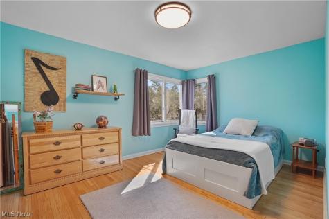 2822 Lakeland Parkway Silver Lake OH 44224