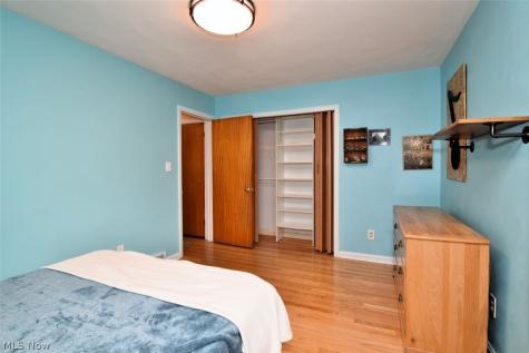 2822 Lakeland Parkway Silver Lake OH 44224