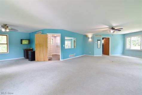 2822 Lakeland Parkway Silver Lake OH 44224