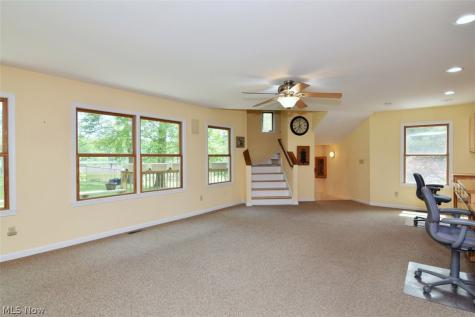 2822 Lakeland Parkway Silver Lake OH 44224