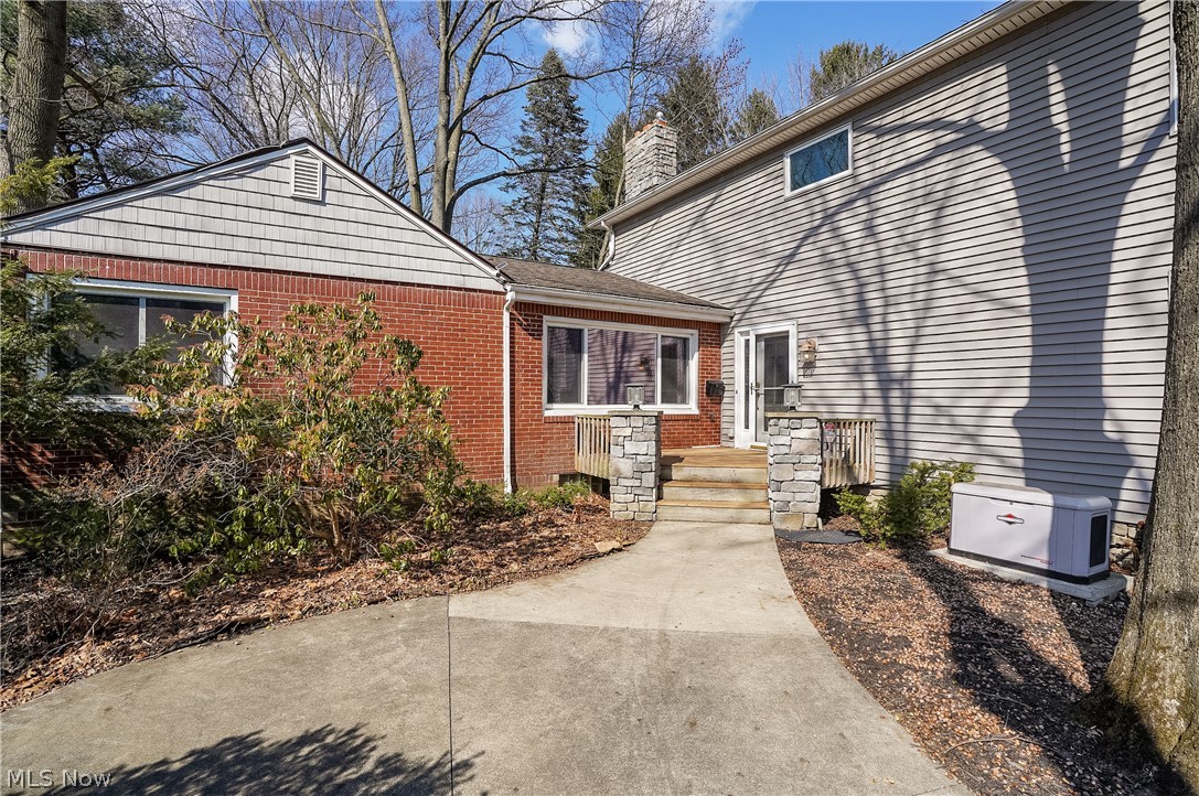 2822 Lakeland Parkway Silver Lake OH 44224