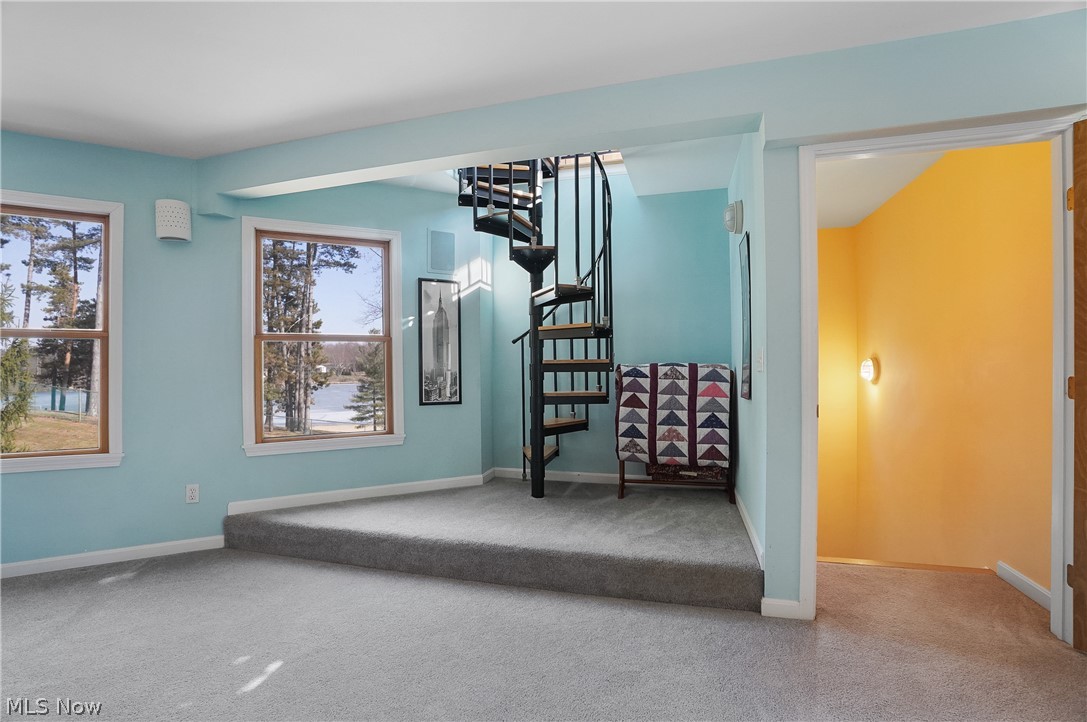 2822 Lakeland Parkway Silver Lake OH 44224