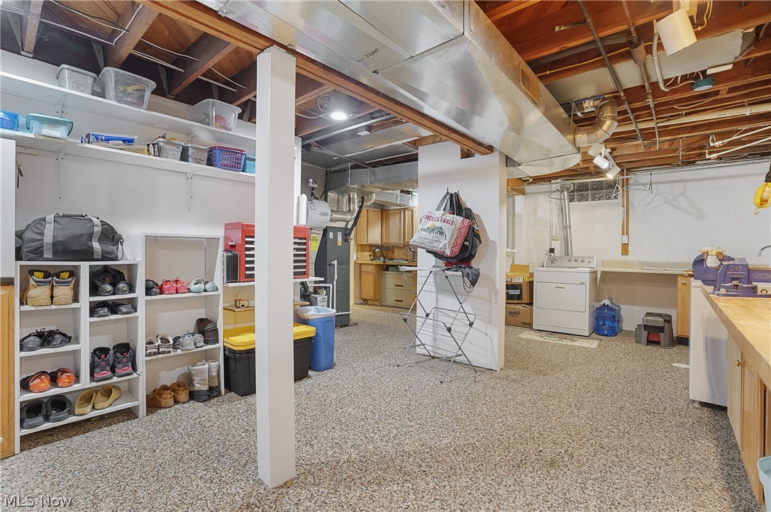 2822 Lakeland Parkway Silver Lake OH 44224