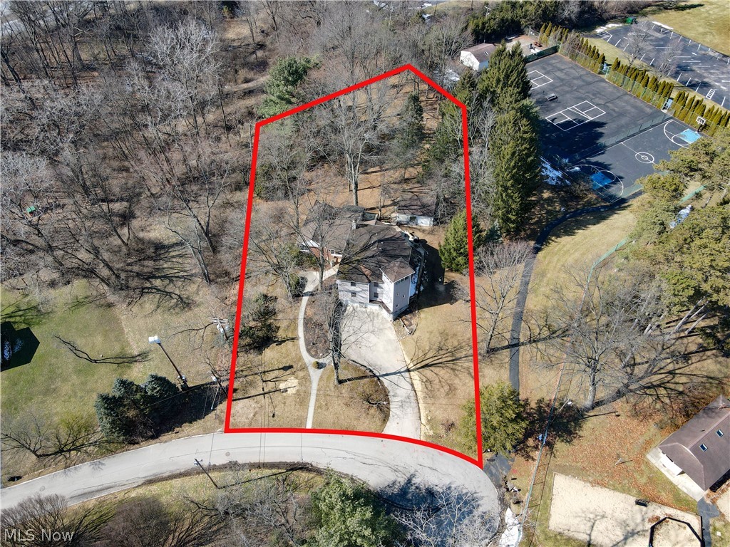 2822 Lakeland Parkway Silver Lake OH 44224