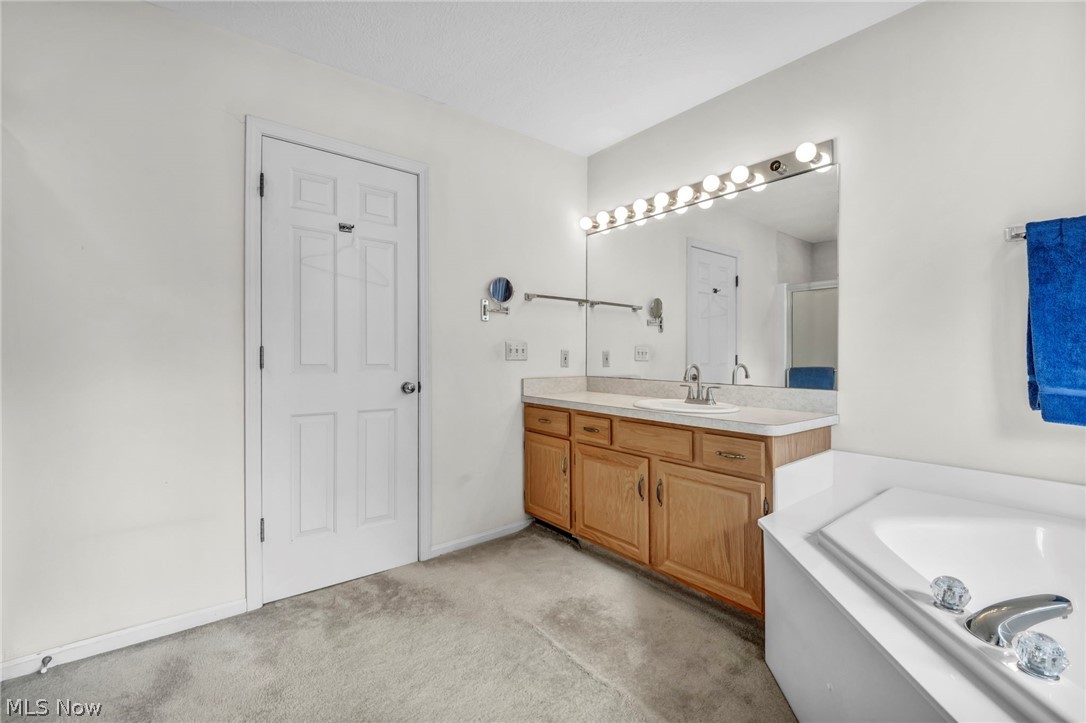 4145 Burnwyke Court Copley OH 44321