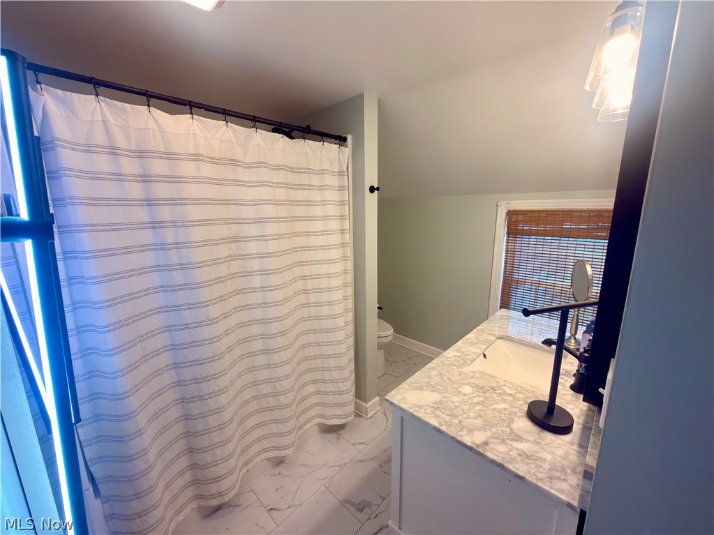 922 Milford Street NE Canton OH 44714