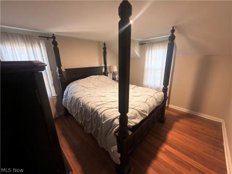 922 Milford Street NE Canton OH 44714