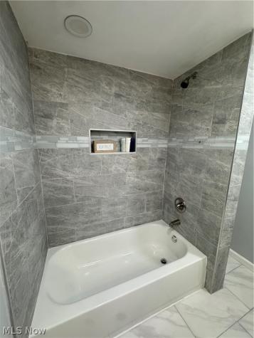 2168 W 81st Street Cleveland OH 44102