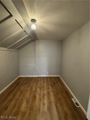 2168 W 81st Street Cleveland OH 44102