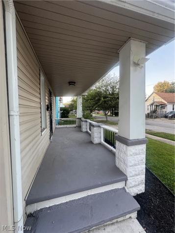 2168 W 81st Street Cleveland OH 44102