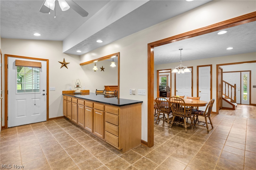 8572 Lake In The Woods Trail Chagrin Falls OH 44023