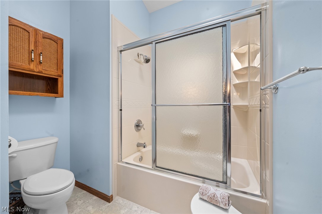 8572 Lake In The Woods Trail Chagrin Falls OH 44023