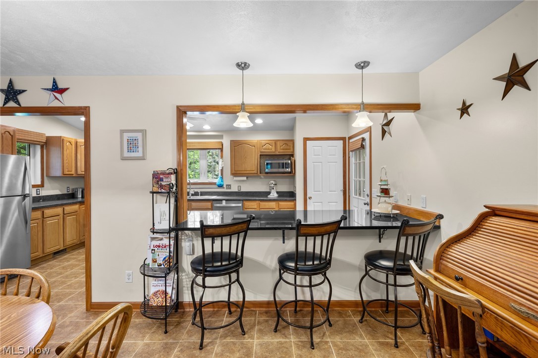 8572 Lake In The Woods Trail Chagrin Falls OH 44023