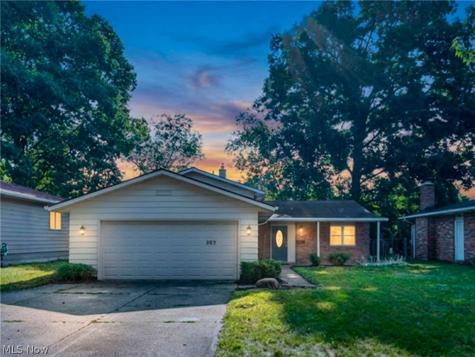 509 Silver Meadows Boulevard Kent OH 44240