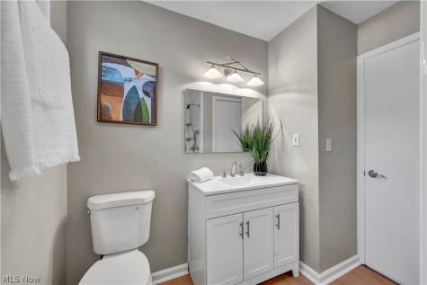 509 Silver Meadows Boulevard Kent OH 44240
