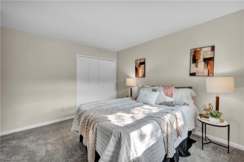 509 Silver Meadows Boulevard Kent OH 44240