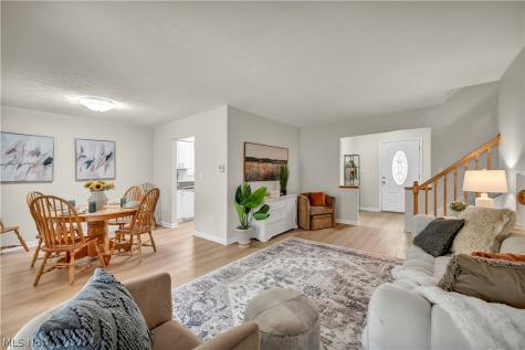 509 Silver Meadows Boulevard Kent OH 44240