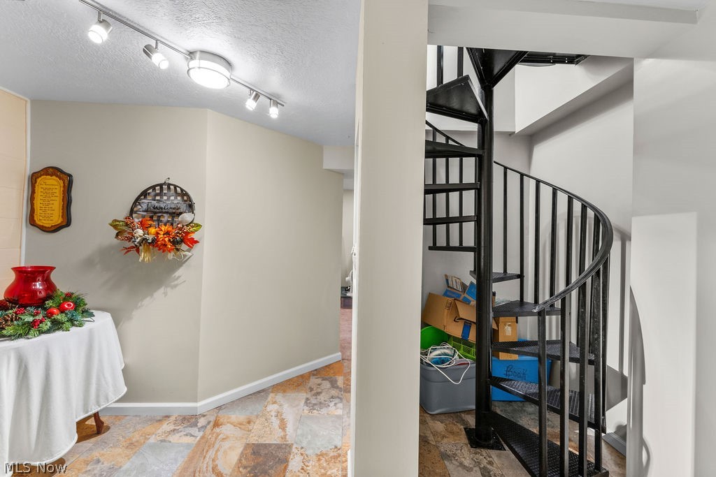 2610 7th Street Cuyahoga Falls OH 44221